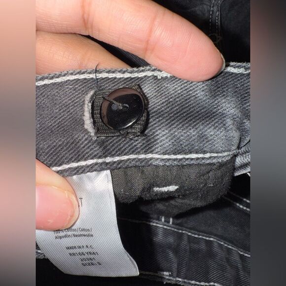 Brandy Melville John Galt Cargo/ Carpenter style jeans size Small EUC - Picture 6 of 10